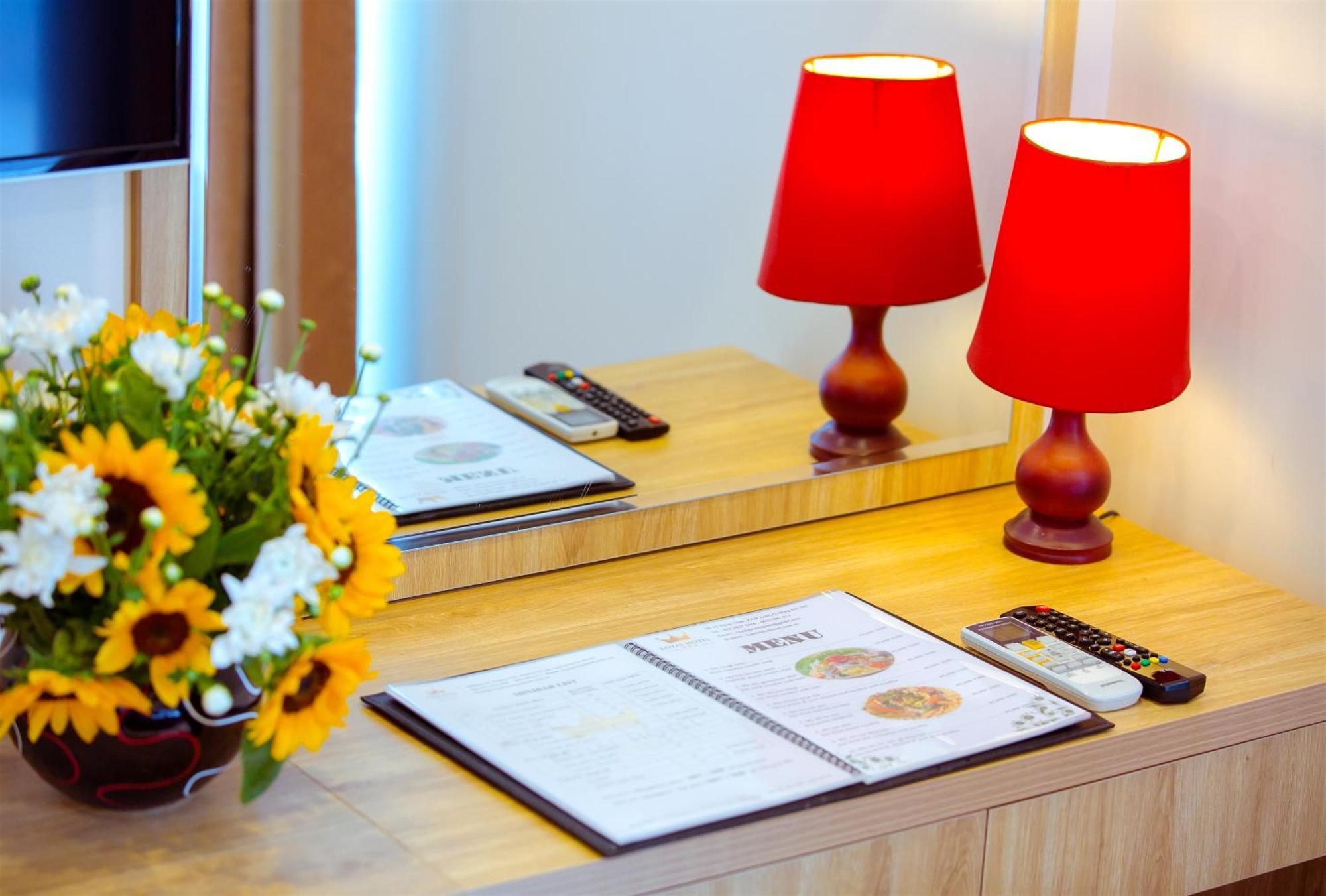 Royal Hotel Hanoi Dış mekan fotoğraf