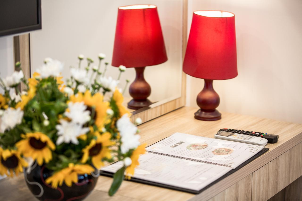 Royal Hotel Hanoi Dış mekan fotoğraf